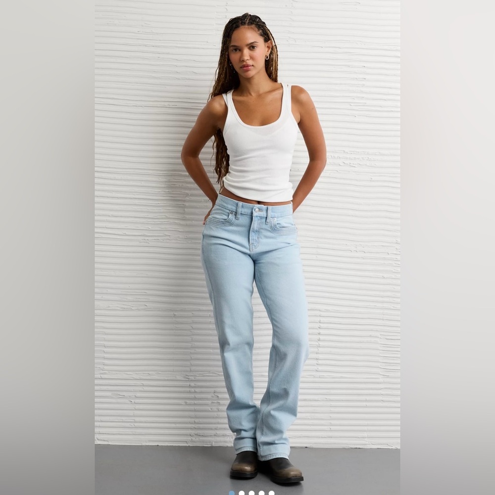 American Eagle Outfitters Light Blue Curvy Straight High Rise Jeans Size 2 Short